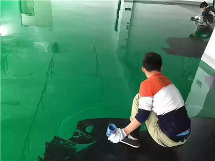马山下面给你一份环氧地坪漆施工的完整流程